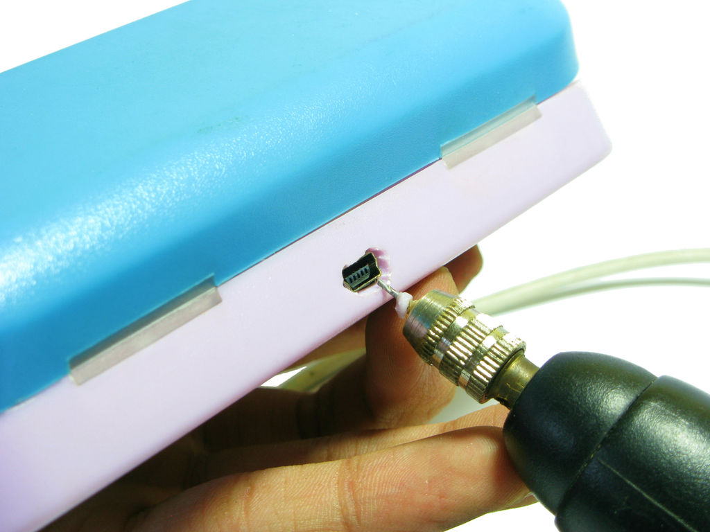DIY: Φτιάξτε το δικό σας Bluetooth Boombox!