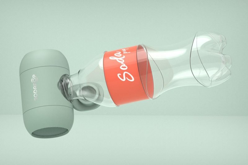permafrost-soda-pop-attaches-to-plastic-bottle-improve-bass-designboom-9.jpg.ce232b7a07888e45eecc657bd8918092.jpg