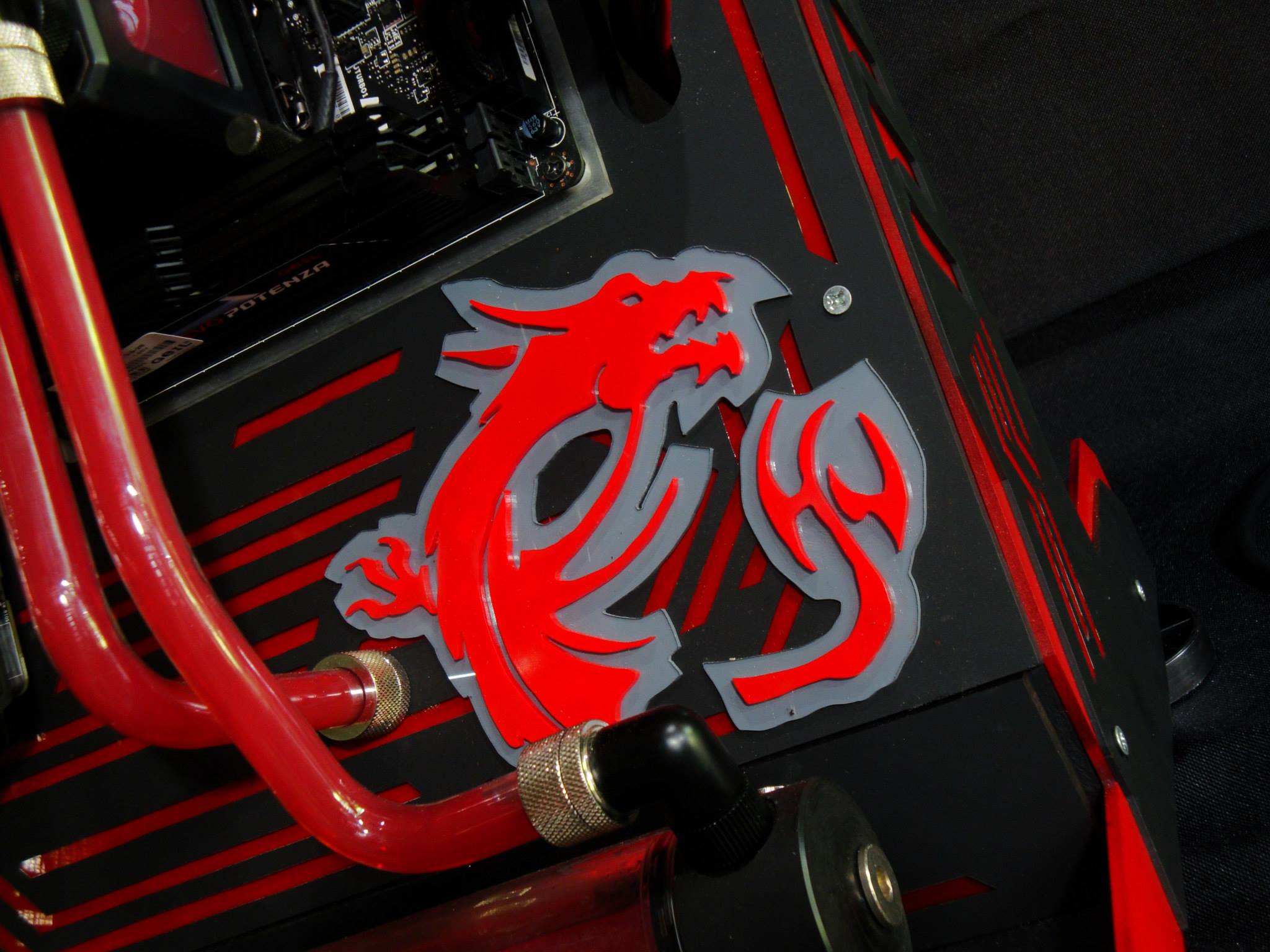 Case Mod: Red Dragon